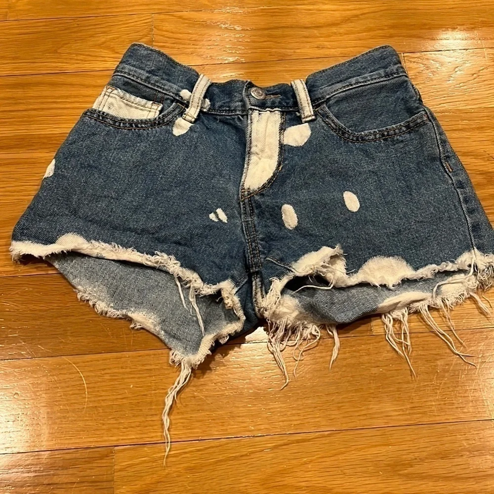 Old Navy Distressed Shorts Sz 12